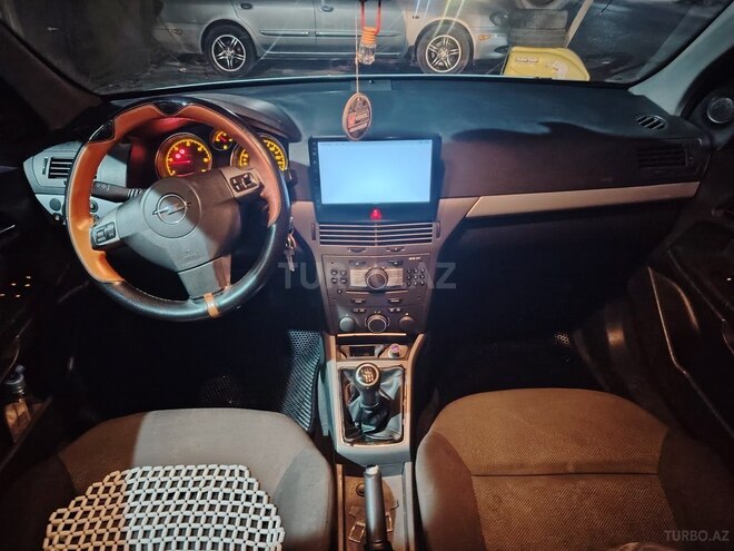 Opel Astra 2006, 324,000 km - 1.3 l - Bakı