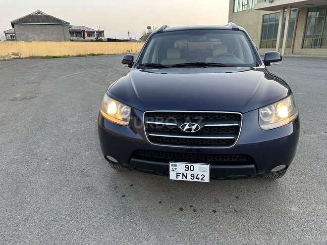 Hyundai Santa Fe 2009, 246,000 km - 2.7 l - Salyan