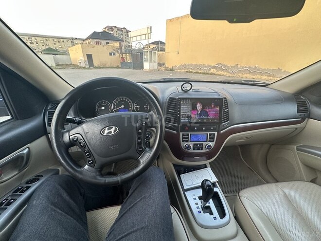 Hyundai Santa Fe 2009, 246,000 km - 2.7 l - Salyan