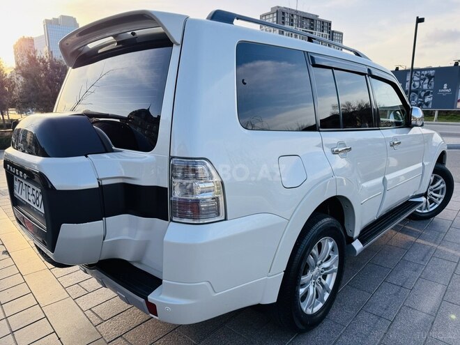 Mitsubishi Pajero 2017, 135,000 km - 3.0 l - Bakı