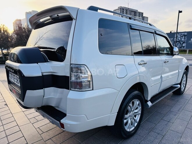 Mitsubishi Pajero 2017, 135,000 km - 3.0 l - Bakı