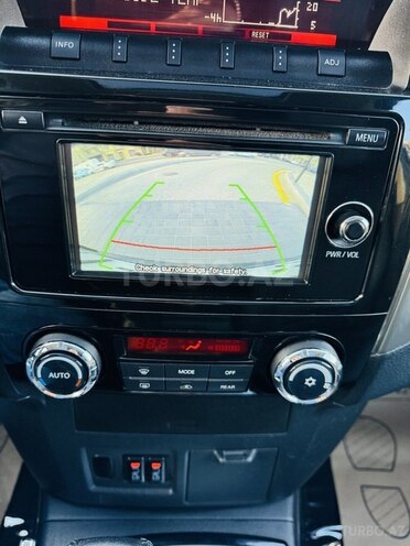 Mitsubishi Pajero 2017, 135,000 km - 3.0 l - Bakı
