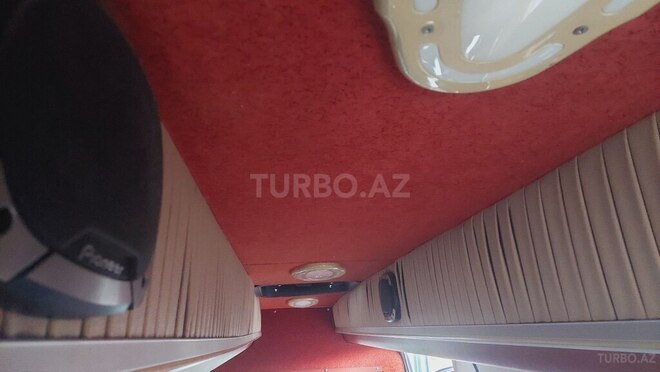Volkswagen Crafter 2009, 350,000 km - 2.5 л - Naxçıvan