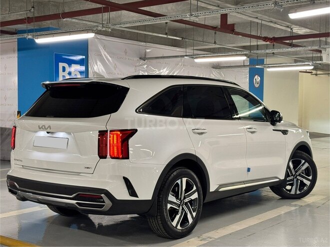 Kia Sorento 2022, 23,500 km - 1.6 l - Şəmkir