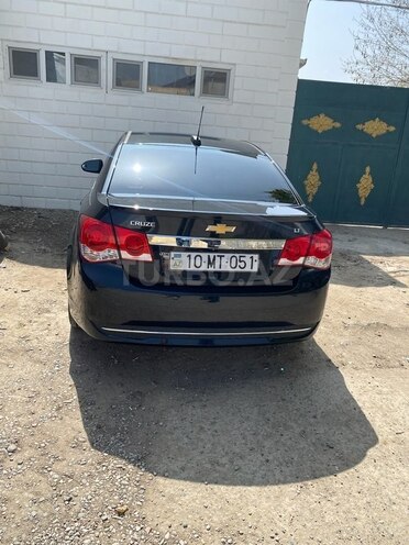 Chevrolet Cruze 2015, 240,000 km - 1.4 l - Şirvan