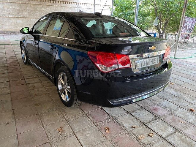 Chevrolet Cruze 2015, 240,000 km - 1.4 l - Şirvan