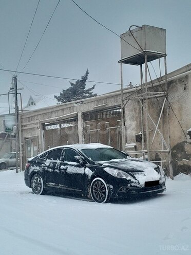 Hyundai Grandeur 2015, 178,900 km - 2.2 l - Bakı
