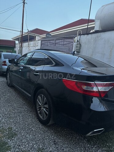 Hyundai Grandeur 2015, 178,900 km - 2.2 l - Bakı