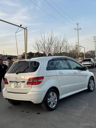 Mercedes B 170 2008, 88,000 km - 1.7 l - Bakı
