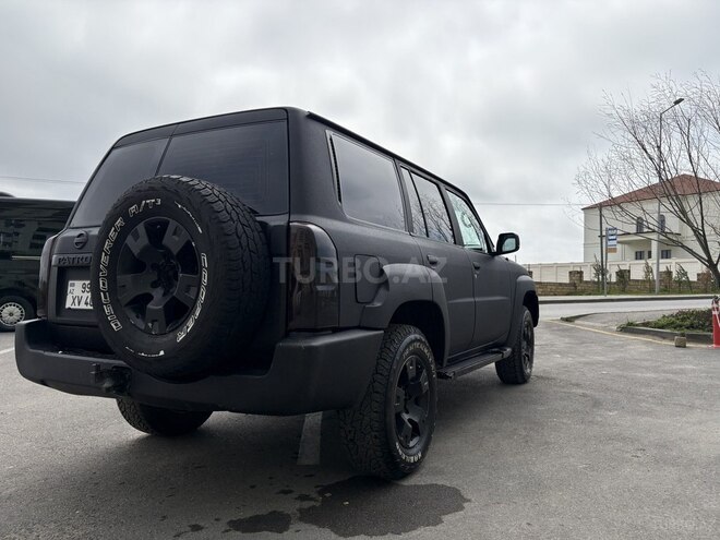 Nissan Patrol 2006, 260,000 km - 4.8 l - Bakı