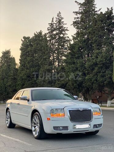 Chrysler 300C 2005, 157,000 km - 3.5 l - Sumqayıt