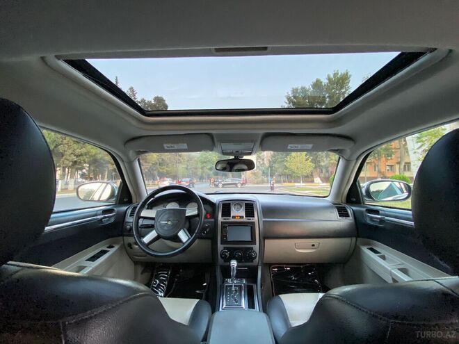 Chrysler 300C 2005, 157,000 km - 3.5 l - Sumqayıt