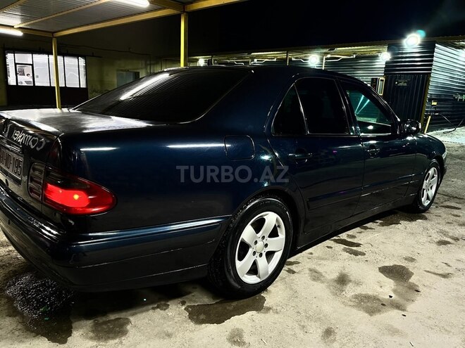 Mercedes E 220 d 2000, 588,000 km - 2.2 l - Bakı