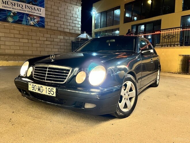 Mercedes E 220 d 2000, 588,000 km - 2.2 l - Bakı