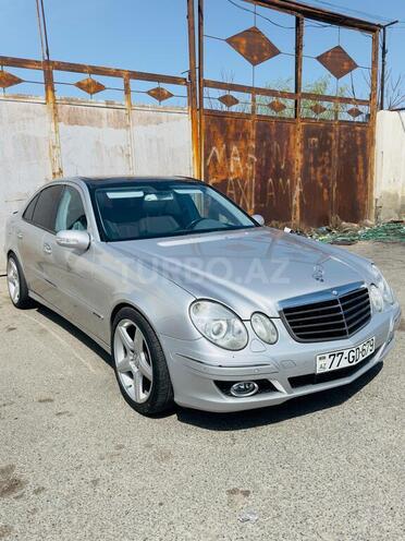Mercedes E 240 2002, 286,000 km - 2.6 l - Bakı