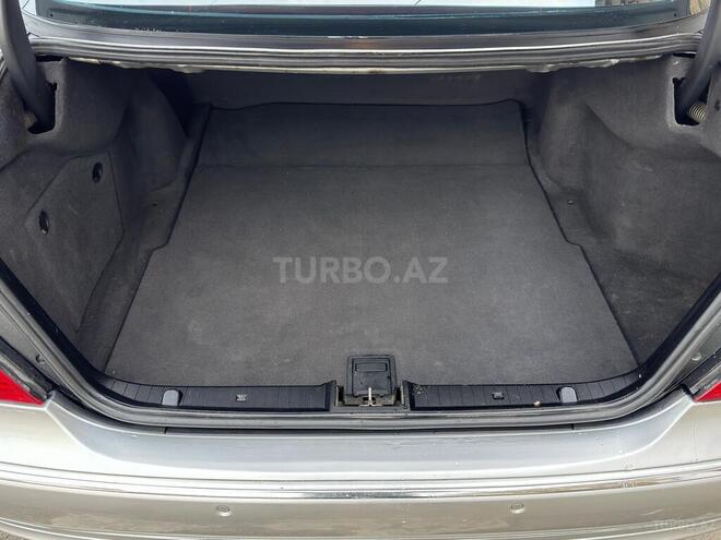 Mercedes E 240 2002, 286,000 km - 2.6 l - Bakı