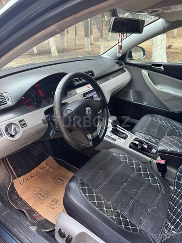 Volkswagen Passat 2005, 289,000 km - 2.0 l - Sumqayıt