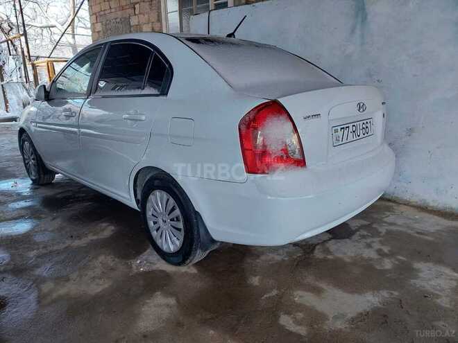 Hyundai Accent 2009, 241,000 km - 1.4 l - Biləsuvar