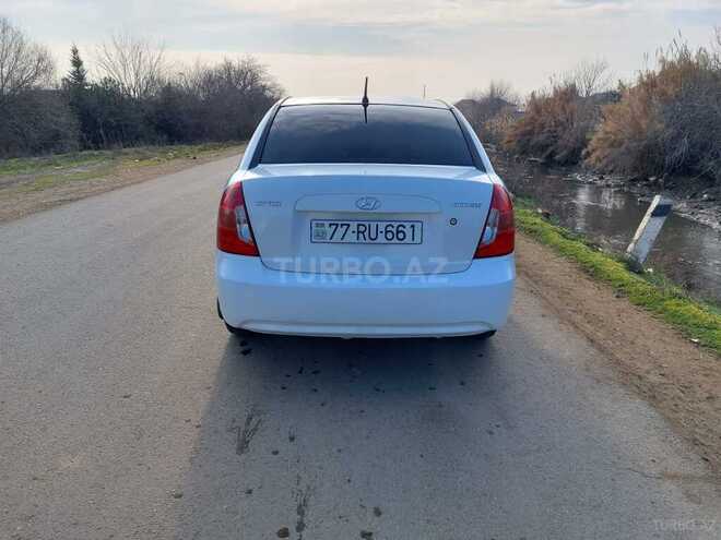 Hyundai Accent 2009, 241,000 km - 1.4 l - Biləsuvar