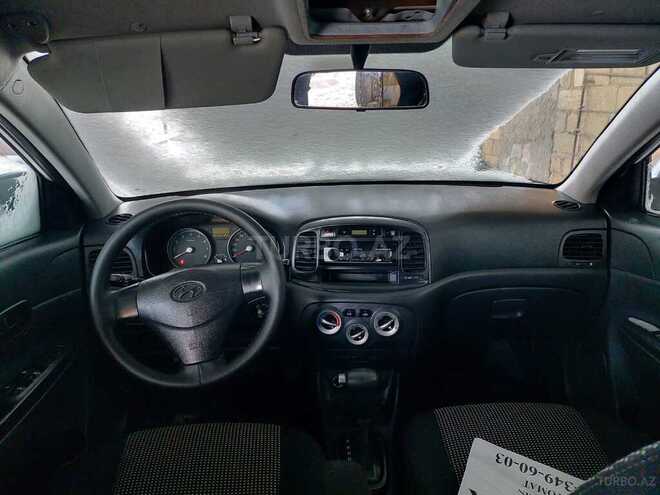Hyundai Accent 2009, 241,000 km - 1.4 l - Biləsuvar