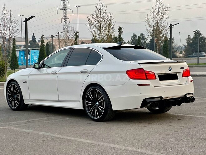 BMW 528 2012, 255,000 km - 2.0 l - Gəncə