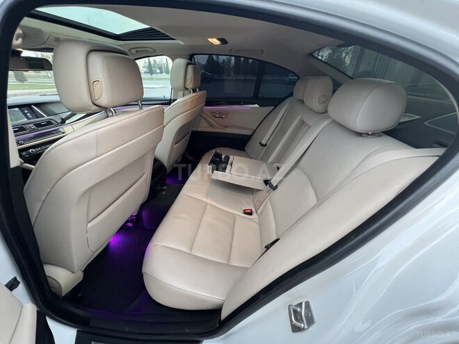 BMW 528 2012, 255,000 km - 2.0 l - Gəncə