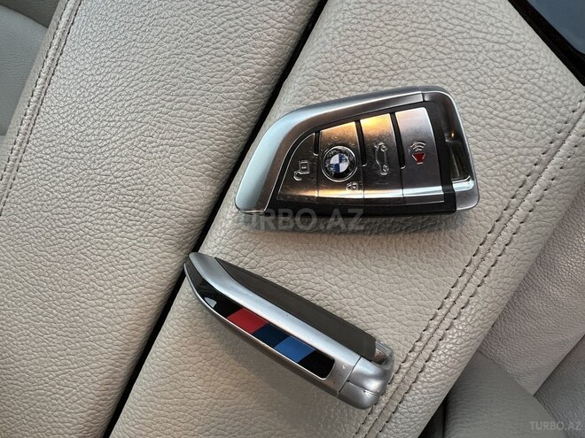 BMW 528 2012, 255,000 km - 2.0 l - Gəncə