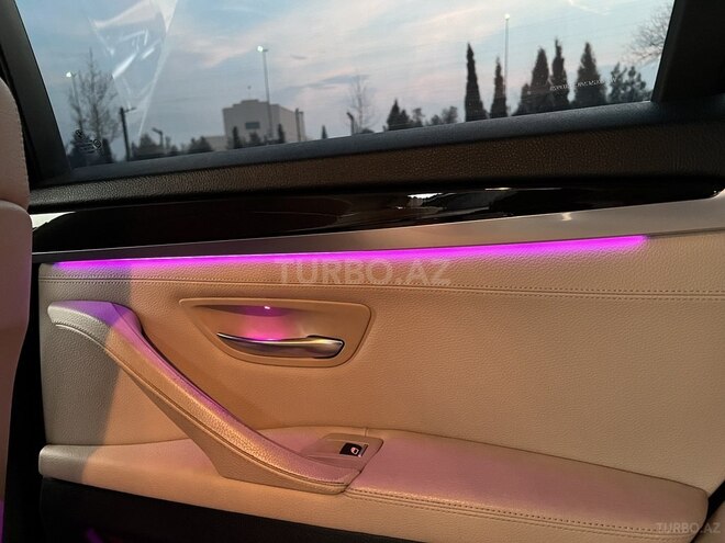 BMW 528 2012, 255,000 km - 2.0 l - Gəncə