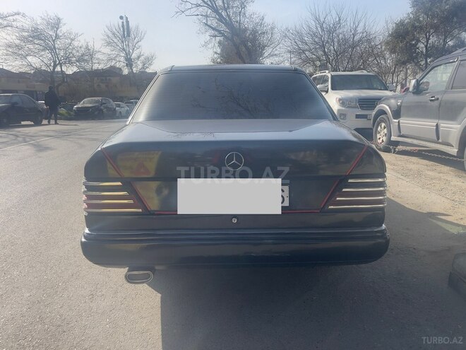 Mercedes E 200 1991, 250,000 km - 2.0 л - Bakı