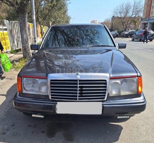 Mercedes E 200 1991, 250,000 km - 2.0 л - Bakı