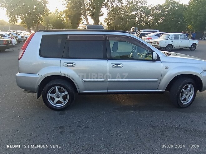 Nissan X-Trail 2004, 286,000 km - 2.0 l - Qəbələ