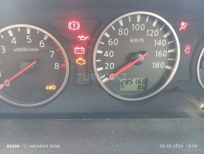 Nissan X-Trail 2004, 286,000 km - 2.0 l - Qəbələ