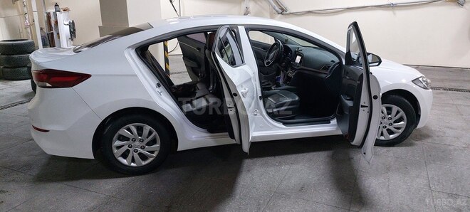 Hyundai Avante 2016, 150,000 km - 1.6 l - Bakı
