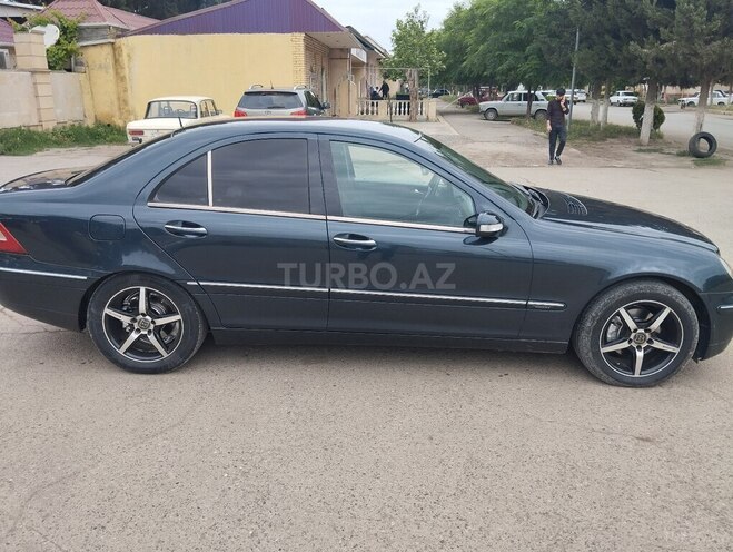 Mercedes C 200 2000, 215,000 km - 2.0 l - Biləsuvar