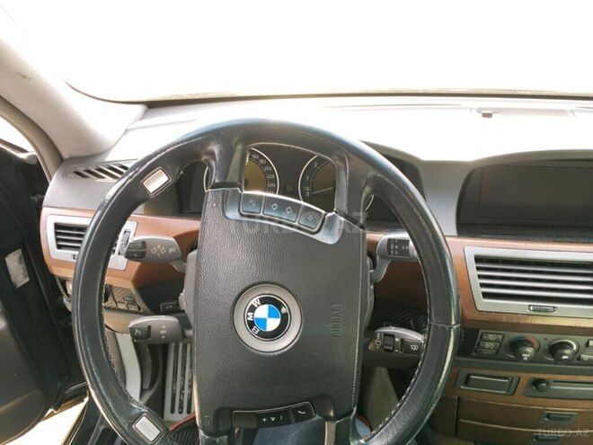 BMW 735 2001, 345,000 km - 3.6 l - Xaçmaz