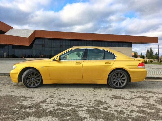 BMW 735 2001, 345,000 km - 3.6 l - Xaçmaz