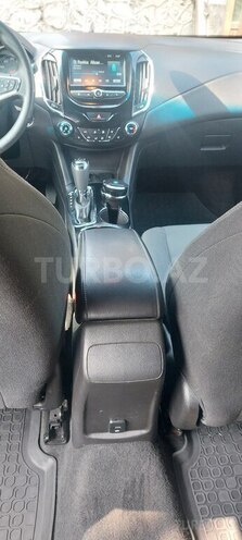 Chevrolet Cruze 2018, 17,200 km - 1.4 л - Göygöl