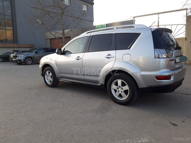 Mitsubishi Outlander 2010, 310,000 km - 2.4 l - Bakı