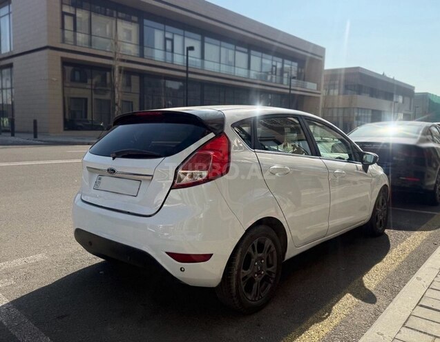 Ford Fiesta 2016, 102,000 km - 1.6 l - Bakı