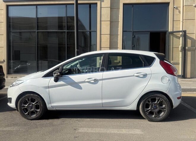 Ford Fiesta 2016, 102,000 km - 1.6 l - Bakı