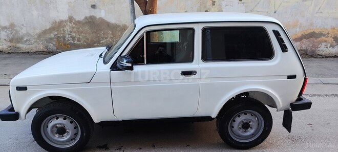 LADA (VAZ) Niva 1990, 250,000 km - 1.7 л - Bakı