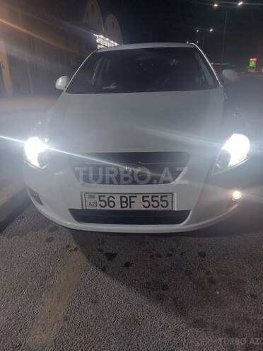 Kia Ceed 2009, 270,000 km - 1.6 л - Bakı