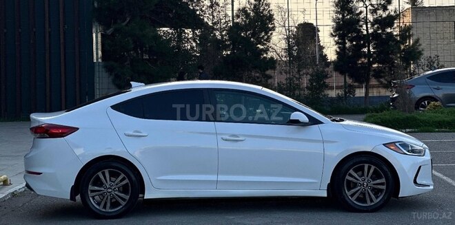 Hyundai Elantra 2017, 103,000 km - 2.0 l - Bakı