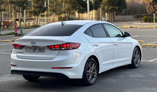 Hyundai Elantra 2017, 103,000 km - 2.0 l - Bakı