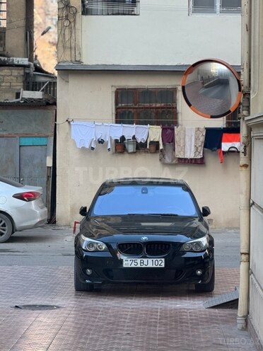 BMW 525 2006, 221,000 km - 2.5 l - Bakı
