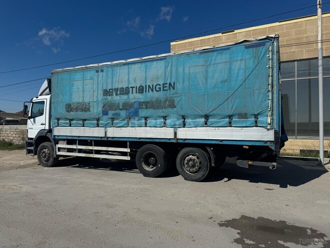 Mercedes Atego 2528 2000, 239,263 km - 6.4 л - Bakı