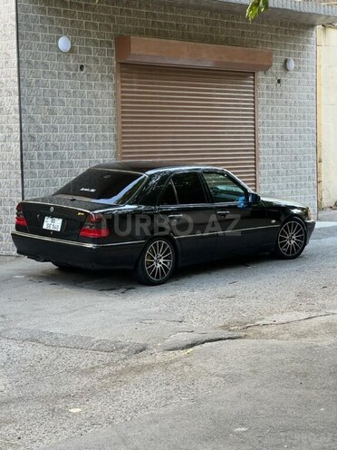 Mercedes C 240 1999, 310,000 km - 2.4 л - Bakı