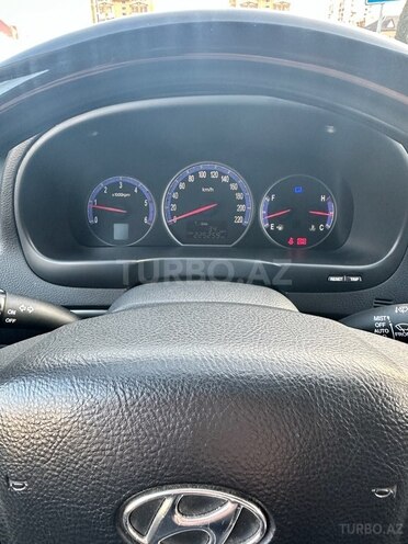 Hyundai Santa Fe 2008, 226,000 km - 2.0 l - Bakı