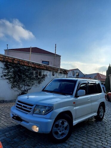 Mitsubishi Pajero io 2001, 350,000 km - 2.0 л - Bakı