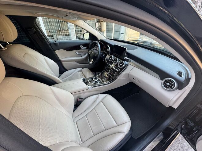 Mercedes C 300 2017, 90,000 km - 2.0 л - Bakı
